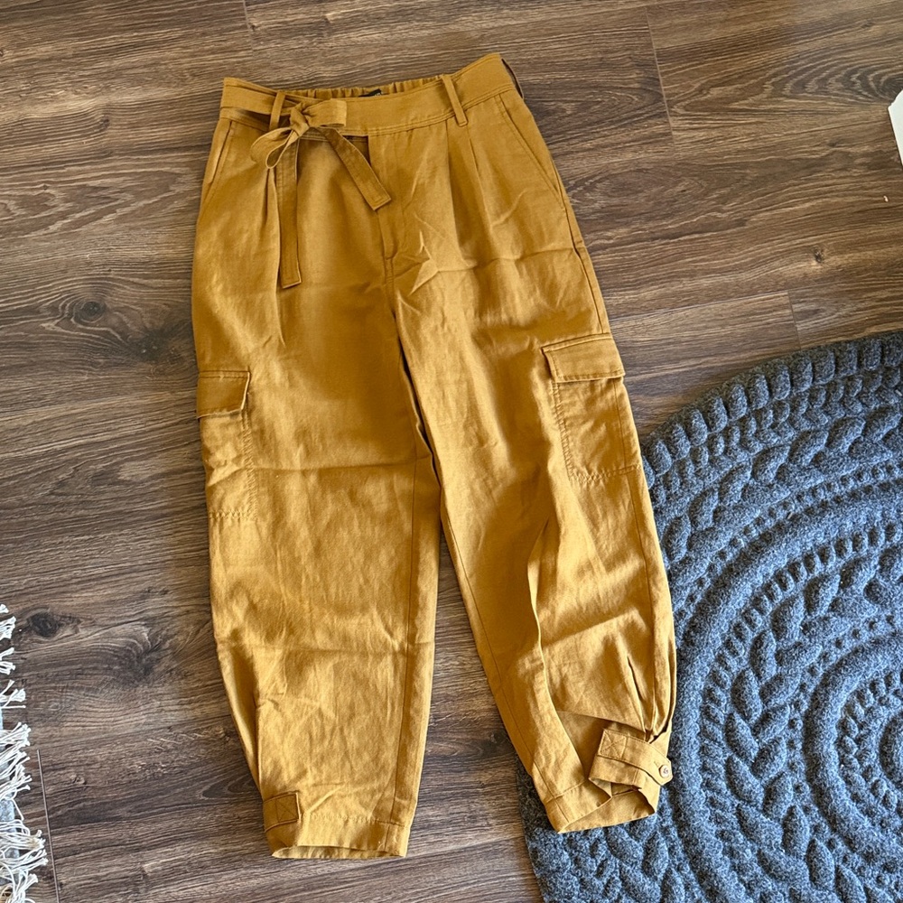Banana Republic Mustard Yellow Cargo Cropped Pants